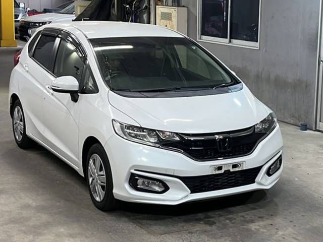 2019 Honda Fit 13G-L Honda Sensing auction photo 4