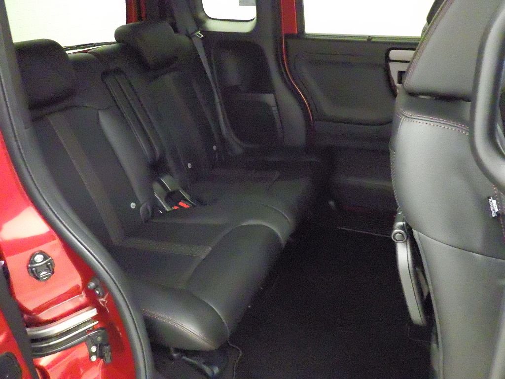 2021 Honda N-BOX カスタムL auction photo 7