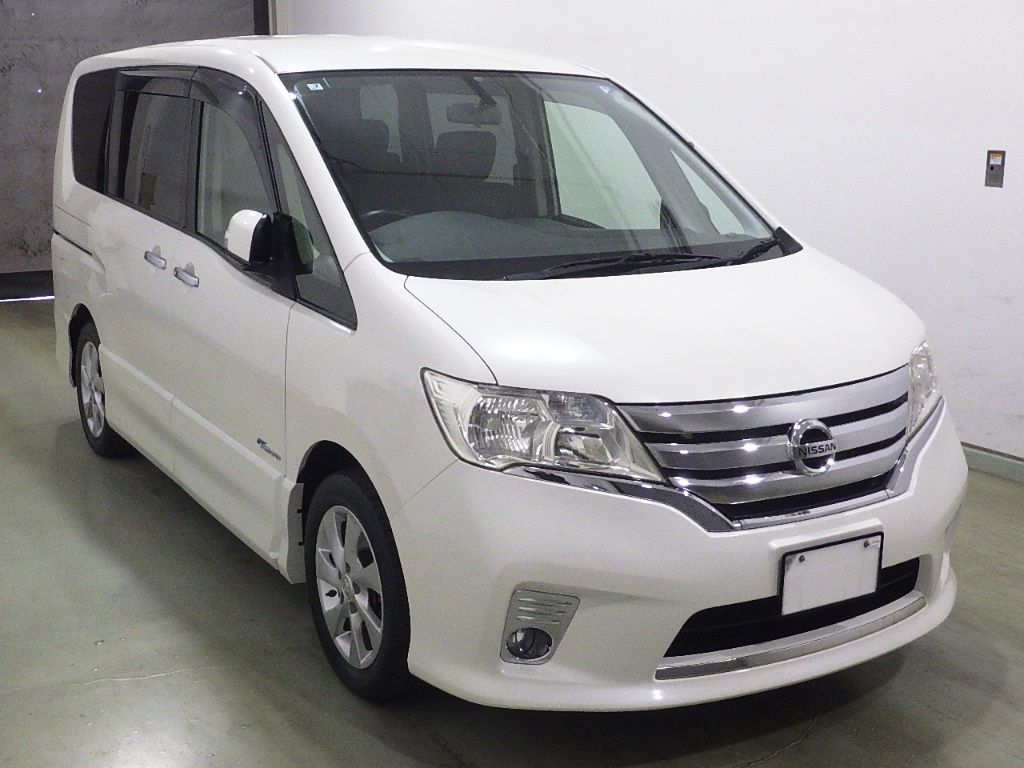Japan Auction Vehicles 9 2013 Nissan Serena ハイウェイスターSハイブリッドVセレクション auction photo