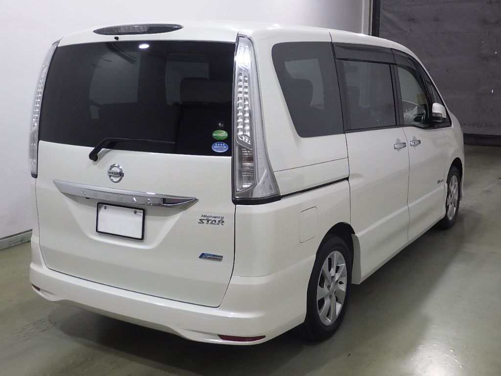 2013 Nissan Serena ハイウェイスターSハイブリッドVセレクション auction photo 2