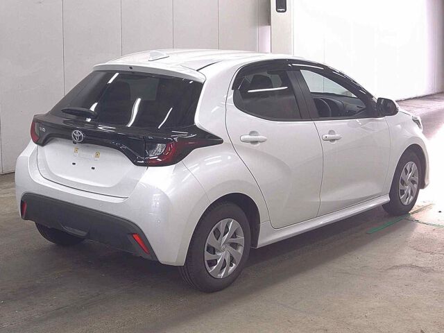 2024 Toyota Yaris G auction photo 5