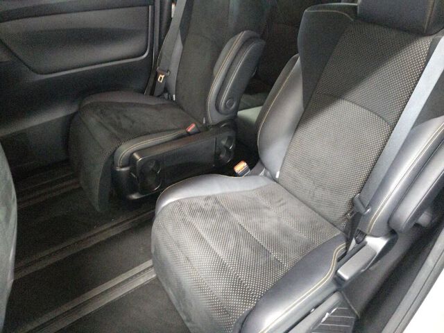 2021 Toyota Alphard 2.5Sタイプゴルド auction photo 6