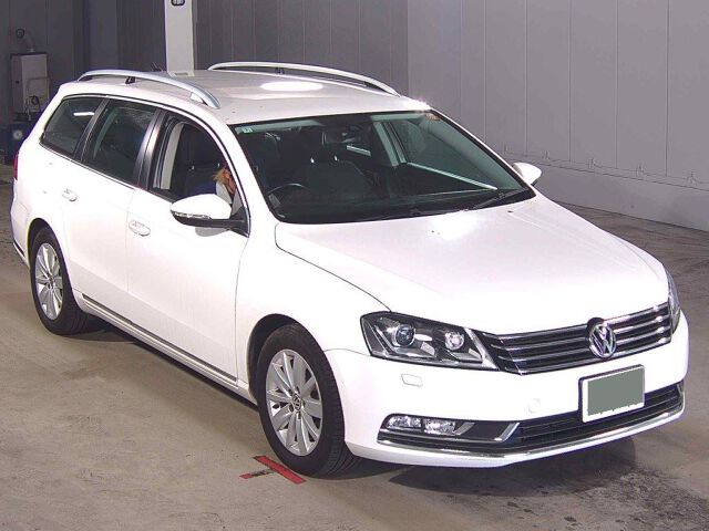2014 Volkswagen パサートヴァリアント Navigation Edition Japan auction vehicle