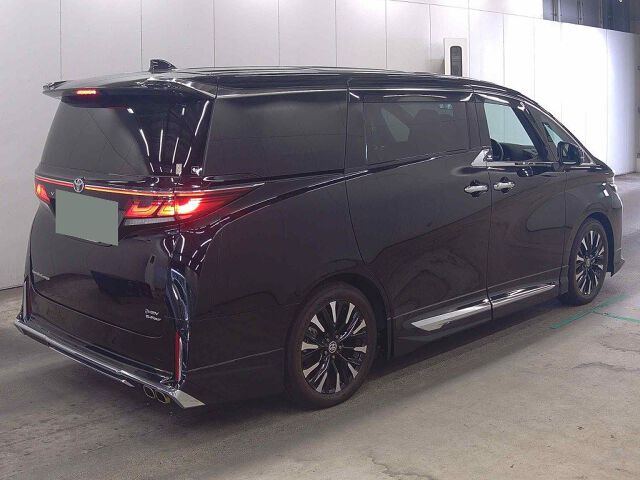 2024 Toyota Vellfire Executive Lounge 4WD auction photo 5