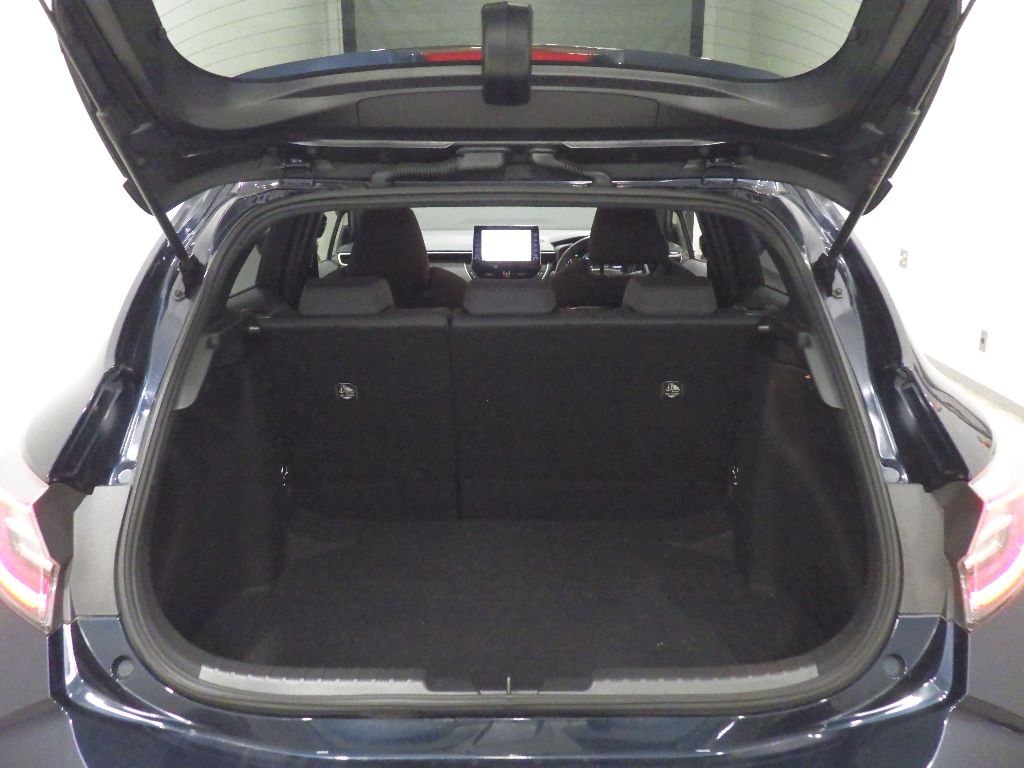 2022 Toyota Corolla Sport Hybrid G auction photo 8