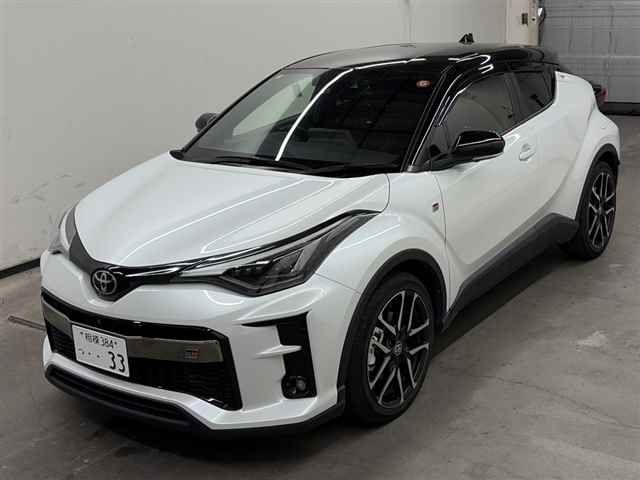 2023 Toyota C-HR S-T GRスポーツ auction photo 4