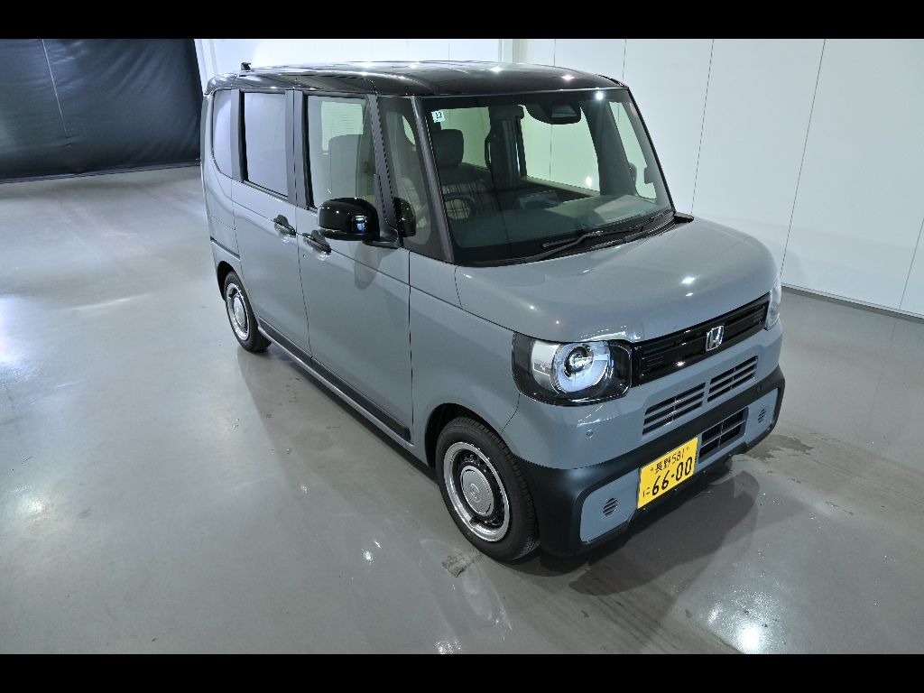2025 Honda N-BOX Japan auction vehicle
