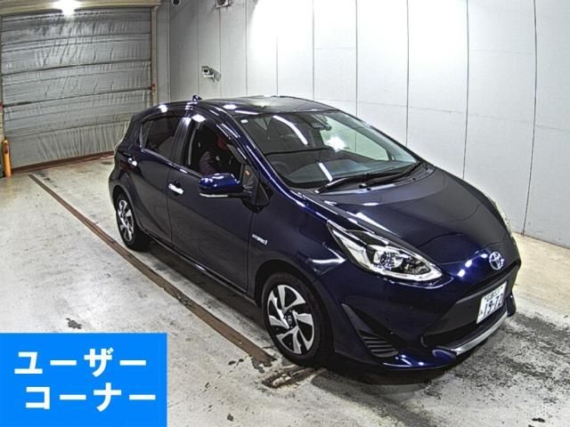2019 Toyota Aqua Sスタイルブラック Japan auction vehicle