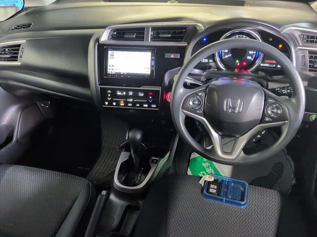 2019 Honda Fit 13G-L H Sensing auction photo 3