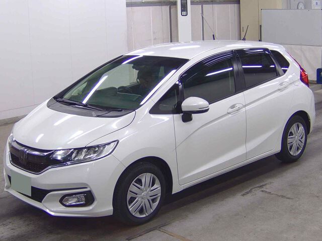 2019 Honda Fit 13G-L H Sensing auction photo 4