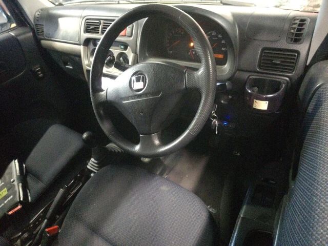2012 Honda バモスホビオプロ Base grade 4WD auction photo 3