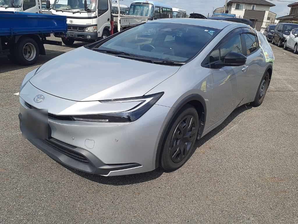 2023 Toyota Prius X Japan auction vehicle