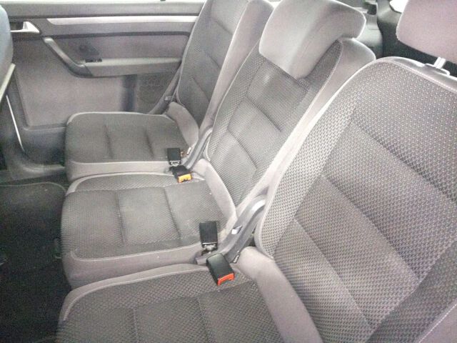 2016 Volkswagen ゴルフトゥーラン TSIコンフォートライン auction photo 6