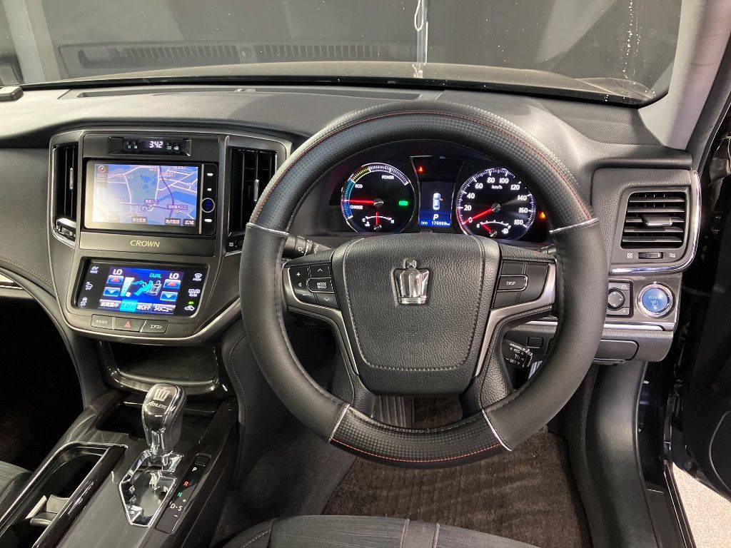 2015 Toyota Crown アスリートFour auction photo 3