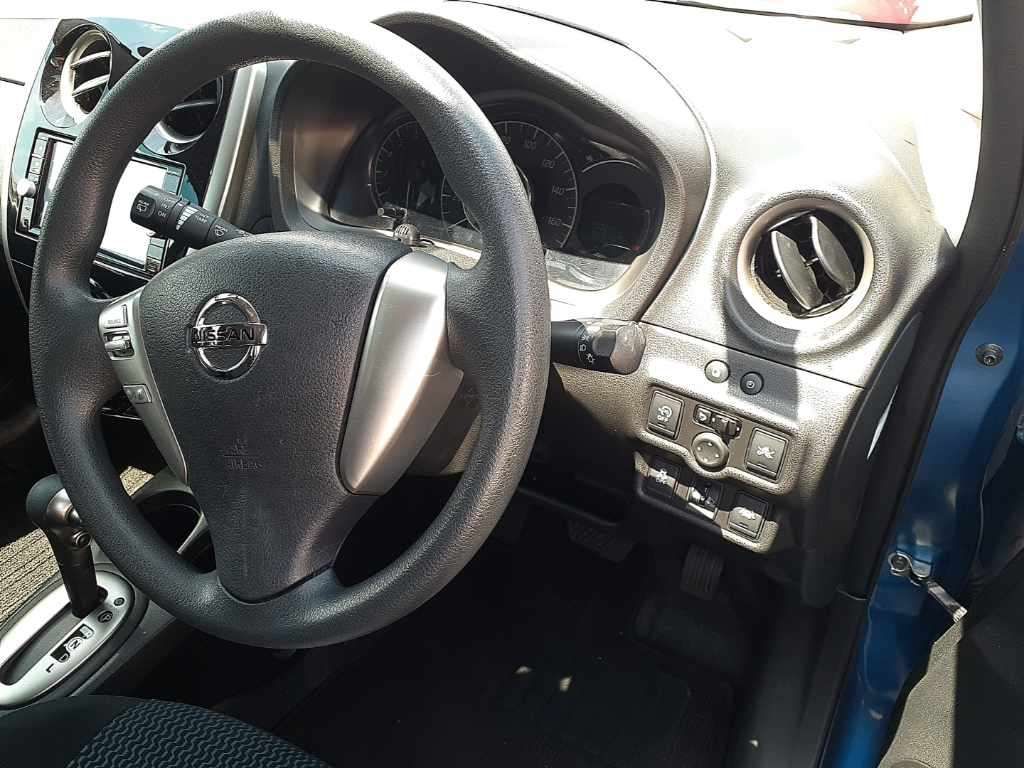 2015 Nissan Note X DIG-S Vセレ+セーフティ auction photo 9