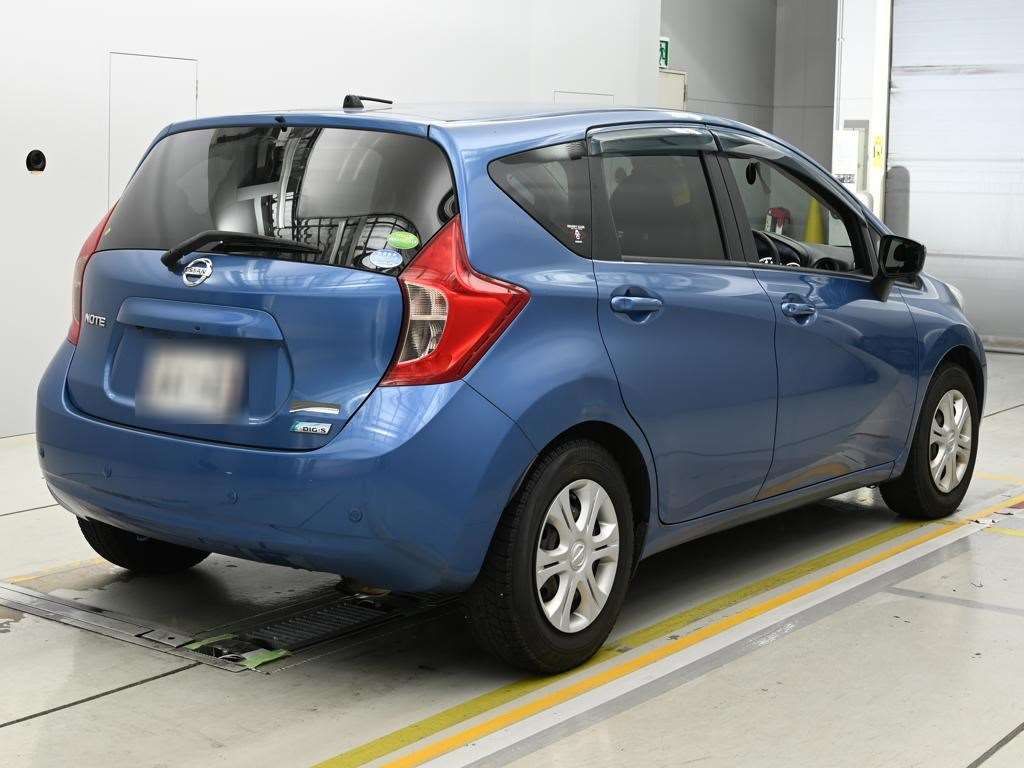 2015 Nissan Note X DIG-S Vセレ+セーフティ auction photo 2