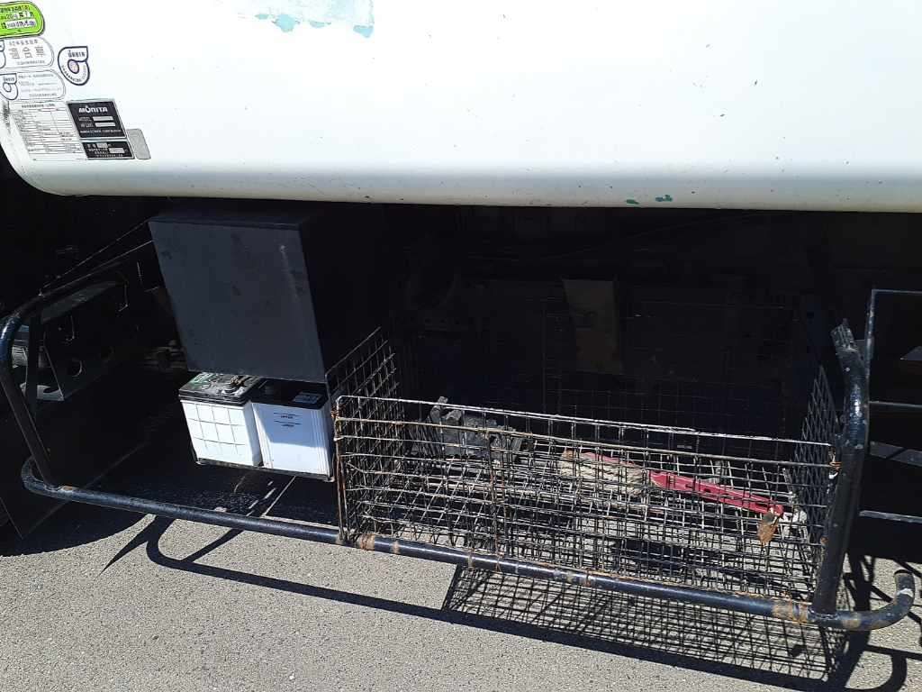 2012 Isuzu Elf auction photo 10