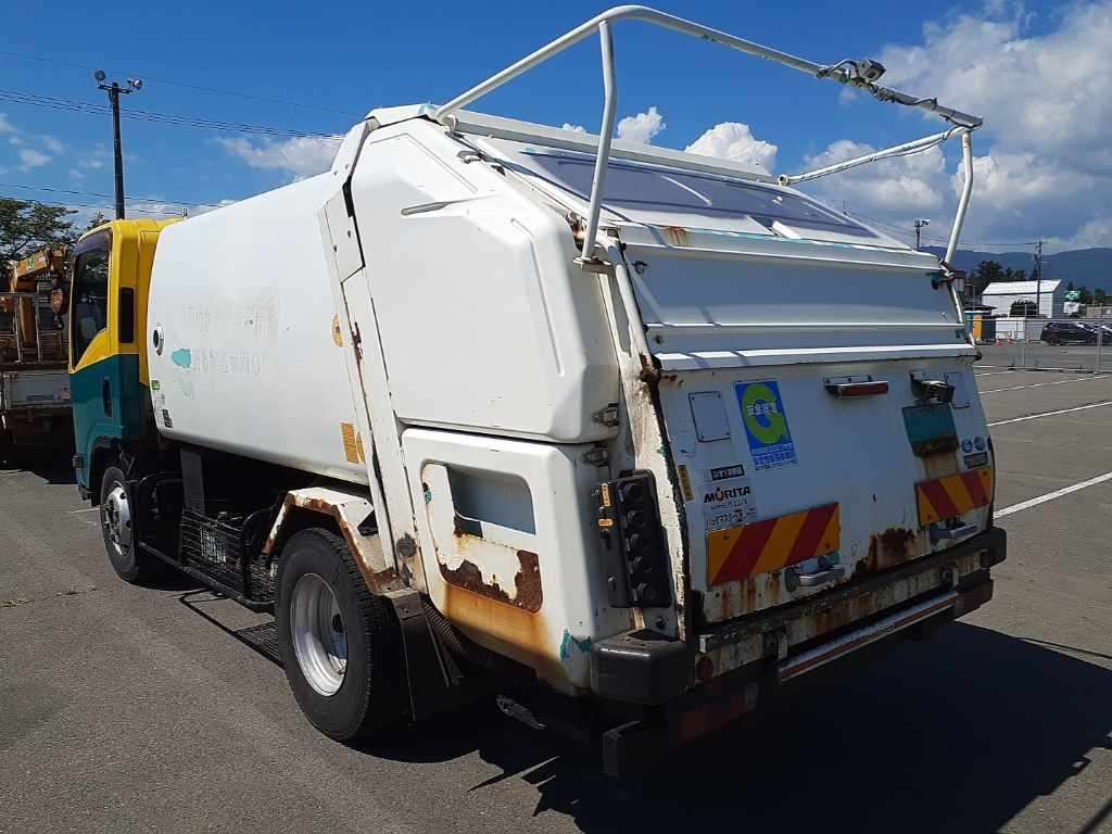 2012 Isuzu Elf auction photo 6