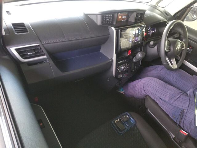 2025 Toyota Roomy カスタムG auction photo 3