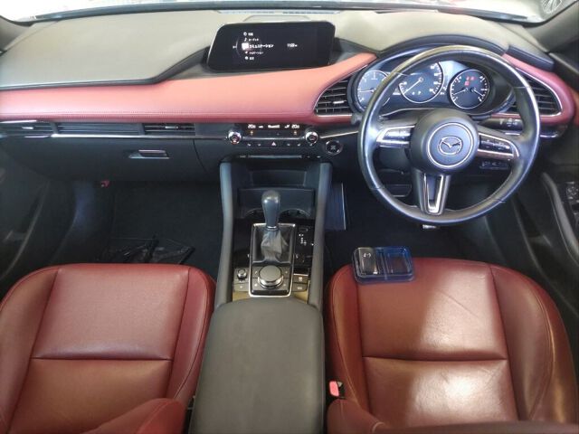 2019 Mazda 3ファストバック XDバーガンディS auction photo 3