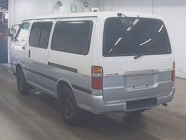 1998 Toyota Hiace ロングスーパーGL auction photo 2