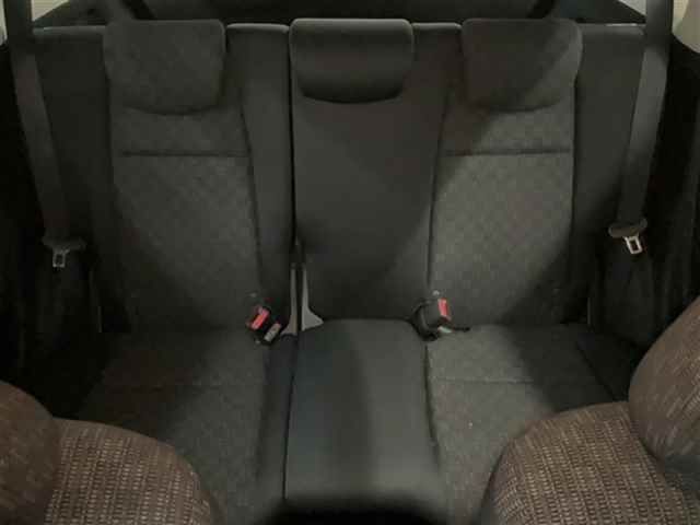 2017 Honda Fit 13G・Fパッケージ 2WD auction photo 4