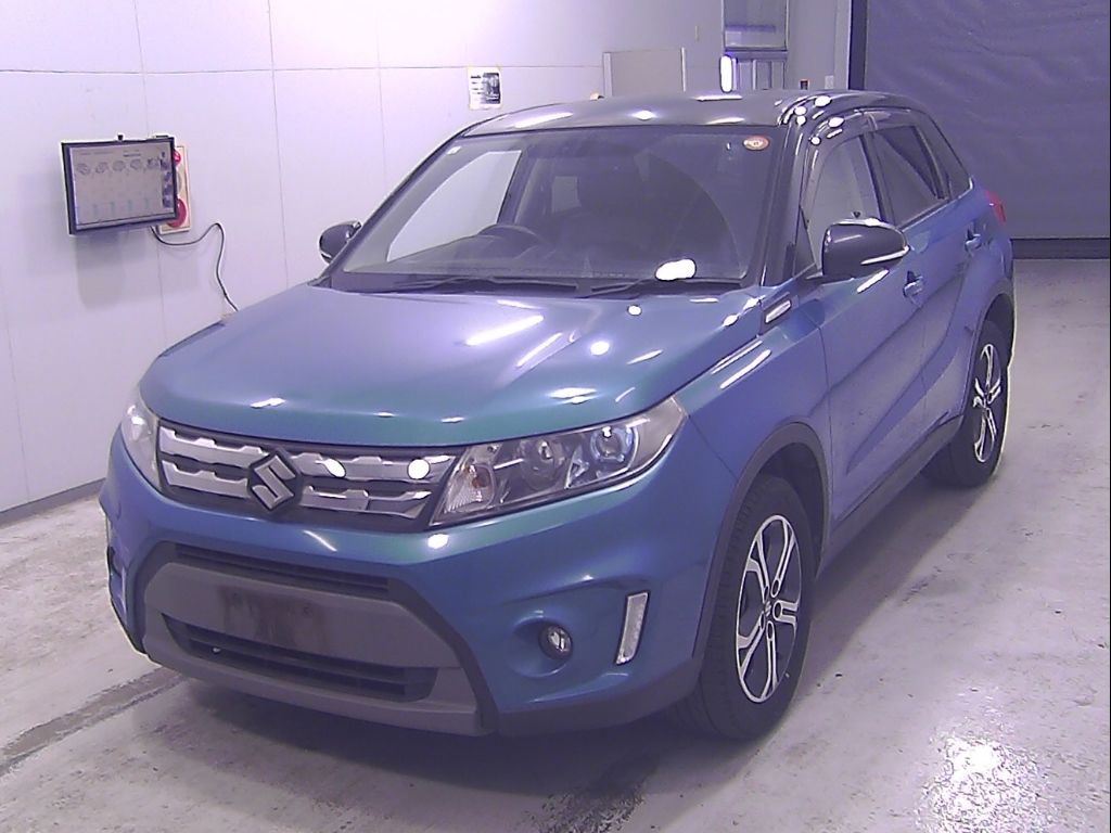 2017 Suzuki エスクード ワゴン 5D 4WD auction photo 4
