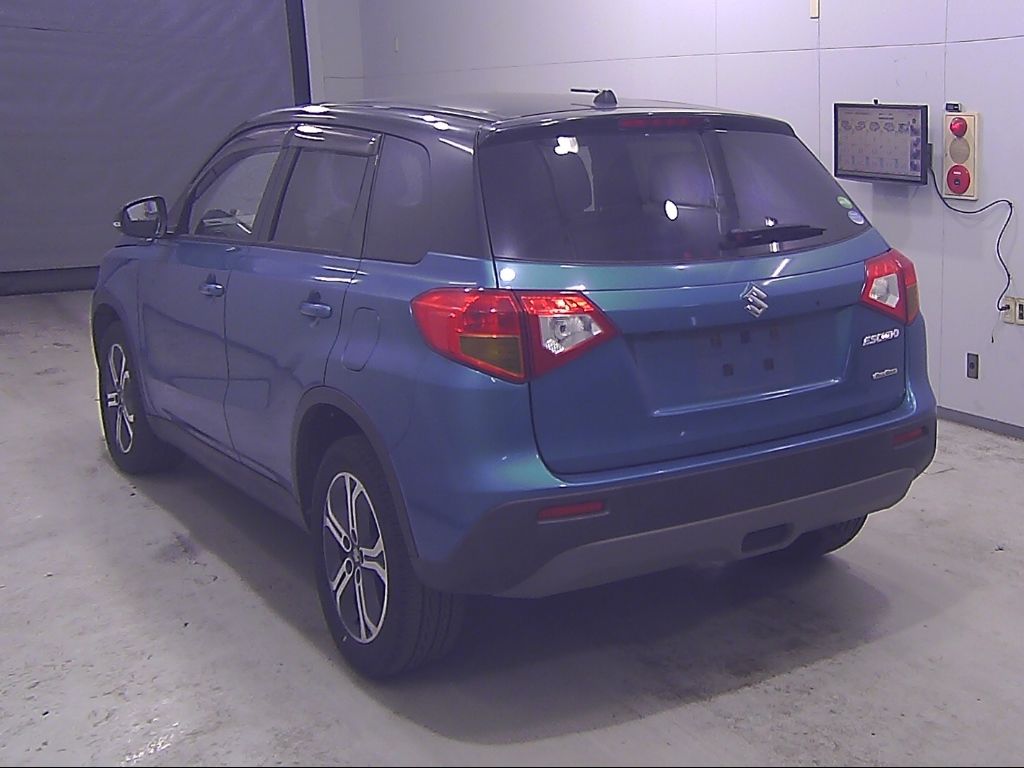 2017 Suzuki エスクード ワゴン 5D 4WD auction photo 5