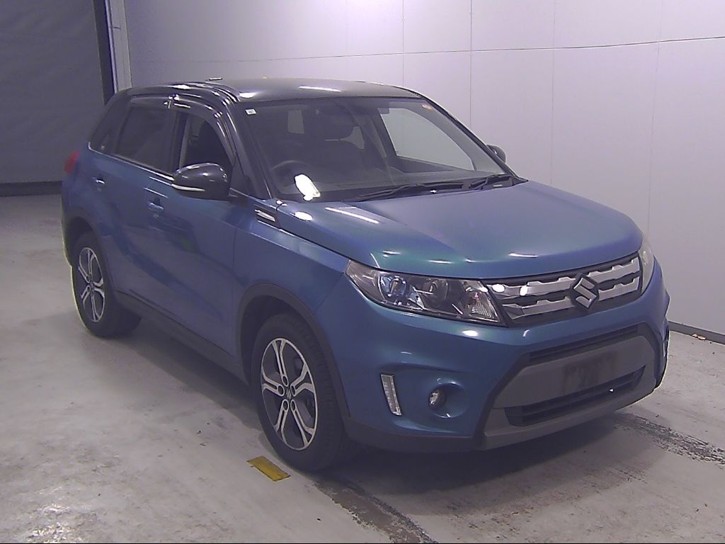 Japan Auction Vehicles 14 2017 Suzuki エスクード ワゴン 5D 4WD auction photo