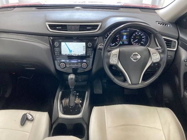 2015 Nissan X-Trail 20X ハイブリッド エマージェン auction photo 2