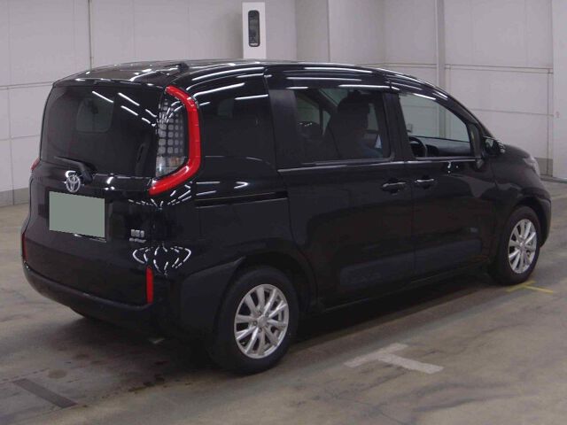 2023 Toyota Sienta ハイブリッドZ 4WD auction photo 5