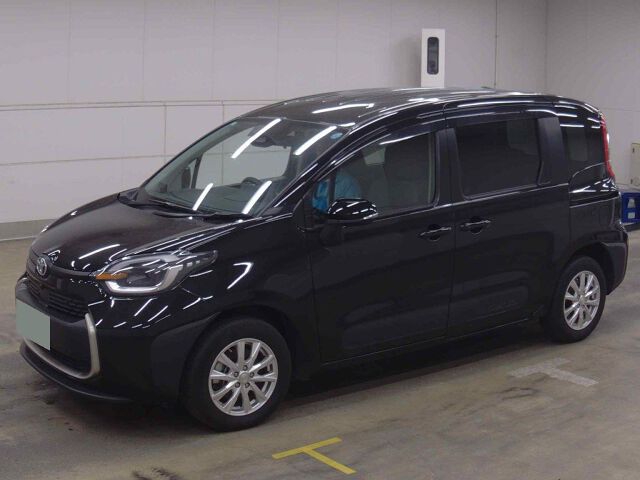 2023 Toyota Sienta ハイブリッドZ 4WD auction photo 4