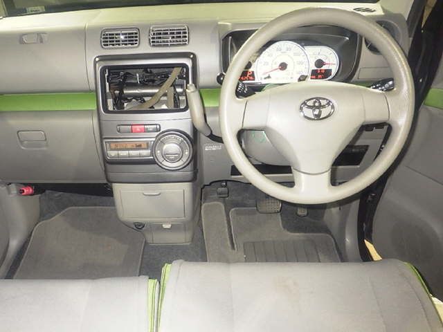 2013 Toyota Pixis Space X auction photo 3