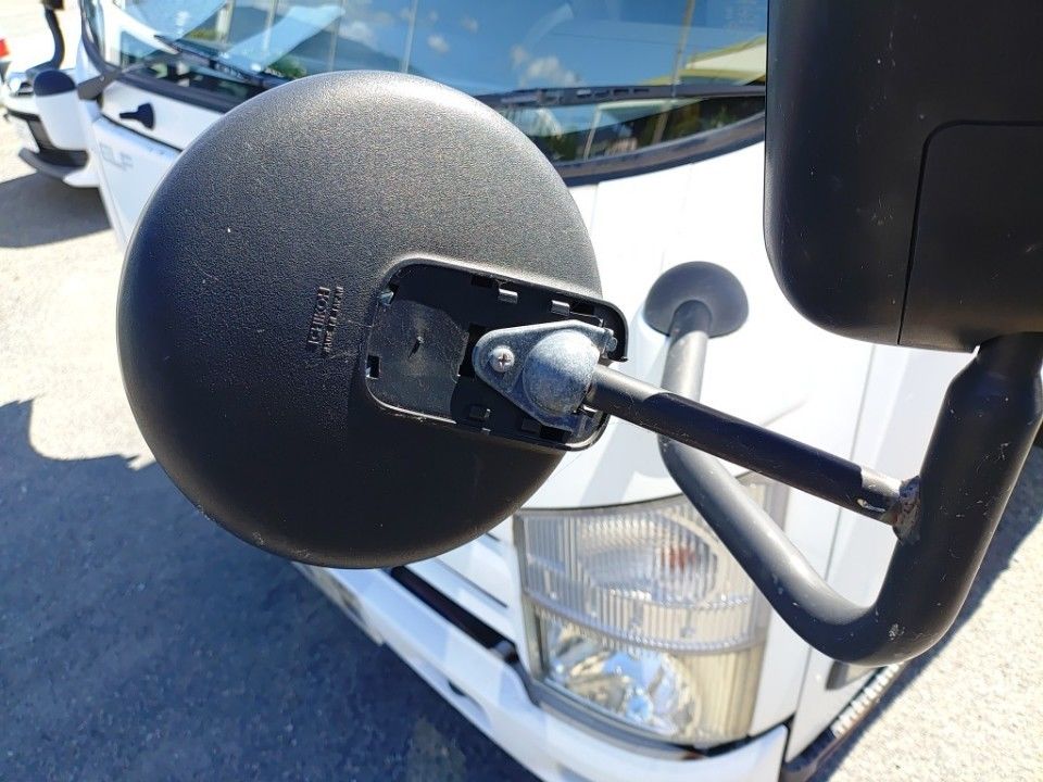 2012 Isuzu Elf auction photo 22