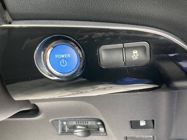 2018 Toyota Prius Sツーリングセレクション auction photo 5