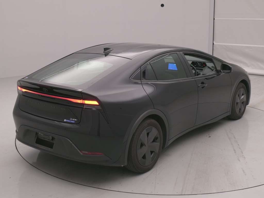 2023 Toyota Prius U auction photo 2