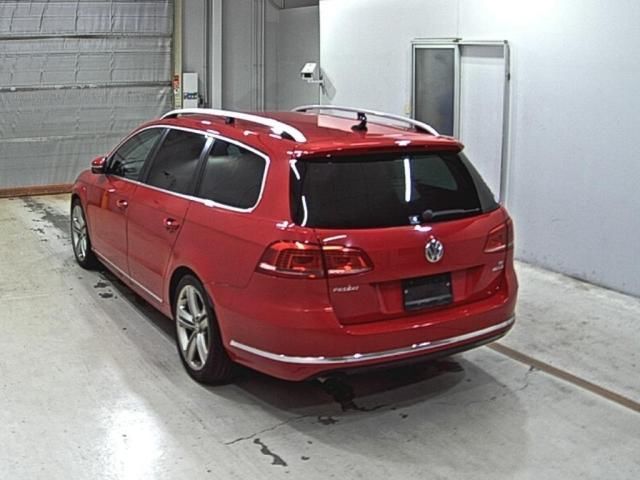 2014 Volkswagen パサートヴァリアント Rラインエディション auction photo 2