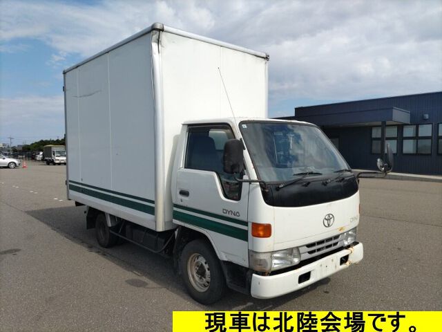 Japan Auction Vehicles 8 1996 Toyota Dyna Panel van auction photo