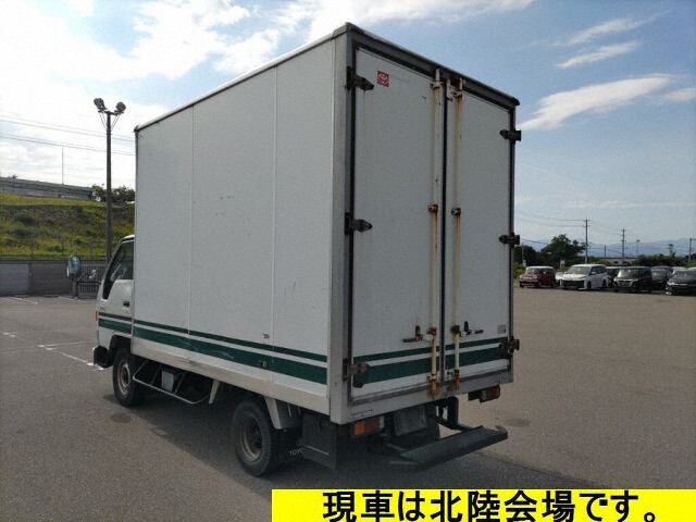 1996 Toyota Dyna Panel van auction photo 2
