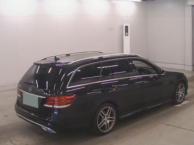 2016 Mercedes-Benz E-Class Station Wagon E220 BlueTEC AG auction photo 5