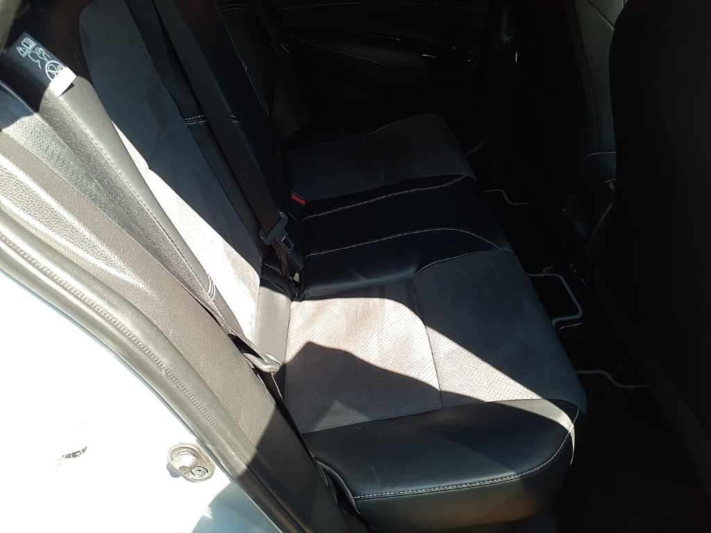2025 Toyota Corolla Touring HV アクティブスポーツ auction photo 12