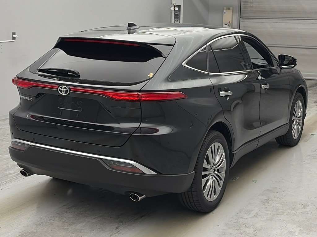 2024 Toyota Harrier Z Leather Package auction photo 2