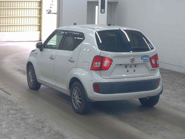 2019 Suzuki Ignis HV MZ セーフティP 4WD auction photo 2