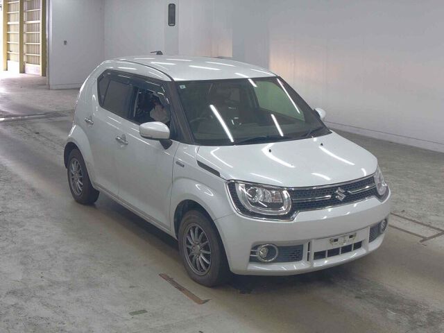 2019 Suzuki Ignis HV MZ セーフティP 4WD Japan auction vehicle