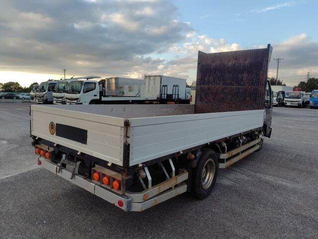 2006 Isuzu Elf auction photo 5