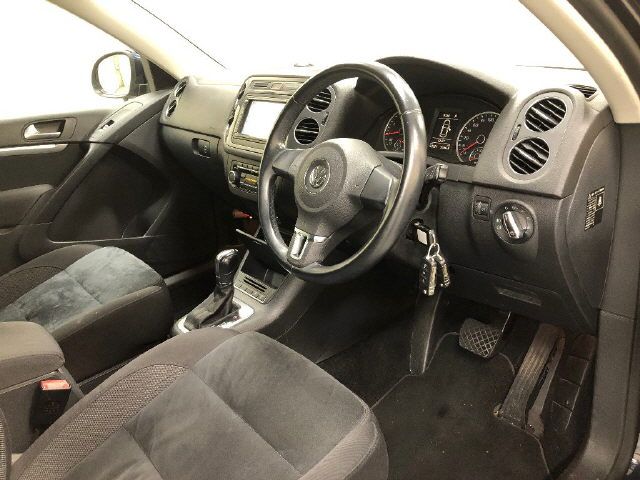 2013 Volkswagen ワーゲン ティグアン TSI ブルーモーション auction photo 6