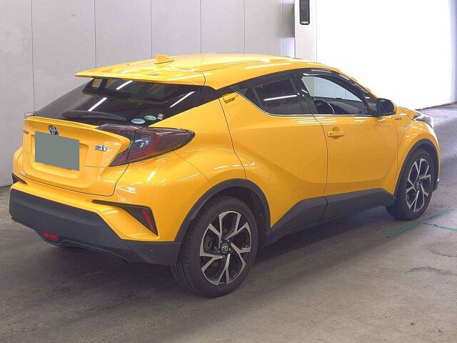 2017 Toyota C-HR G auction photo 5