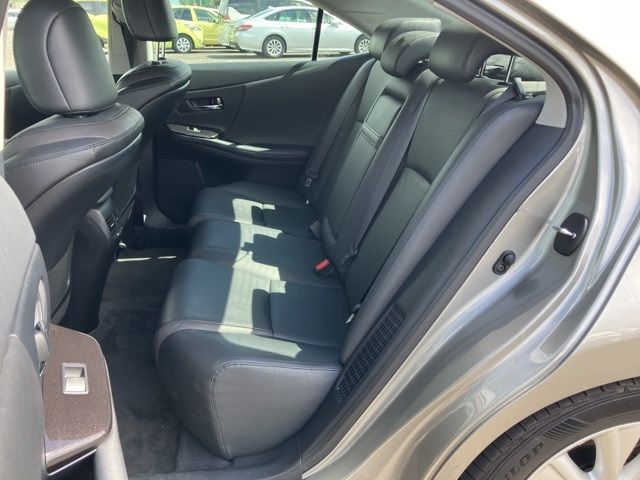 2016 Lexus HS250h バージョンC auction photo 9