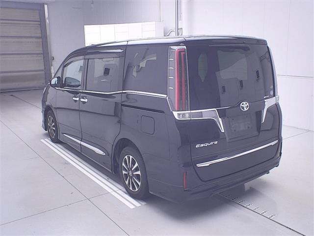 2018 Toyota Esquire Giプレミアムパッケージ auction photo 2