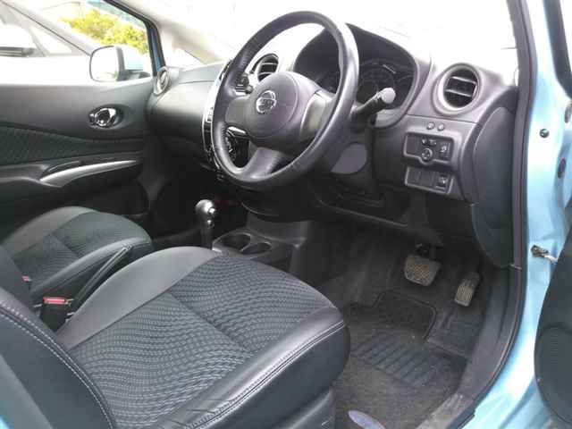2013 Nissan Note メダリスト auction photo 3